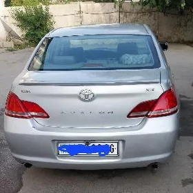Toyota Avalon 2005