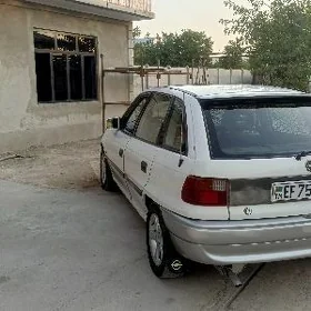 Opel Astra 1993