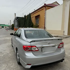 Toyota Corolla 2011