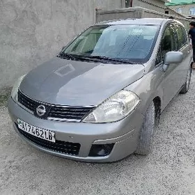 Nissan Versa 2010