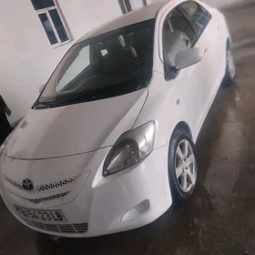 Toyota Yaris 2008