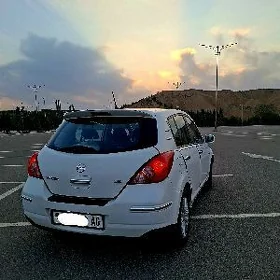 Nissan Versa 2010