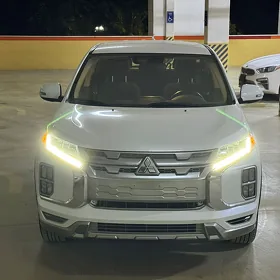 Mitsubishi Outlander Sport 2021