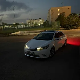Toyota Corolla 2014