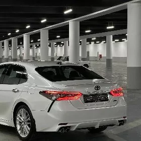 Toyota Camry 2022