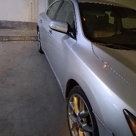 Nissan Maxima 2011