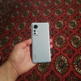 Xiaomi 12 x  8/256
