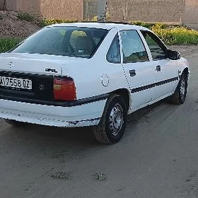 Opel Vectra 1990