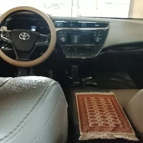 Toyota Avalon 2013