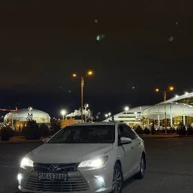 Toyota Camry 2016