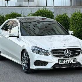 Mercedes-Benz 400E 2015