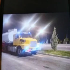 Volvo FH12 1985