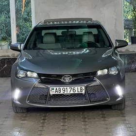 Toyota Camry 2016