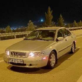 Volvo S40 2000