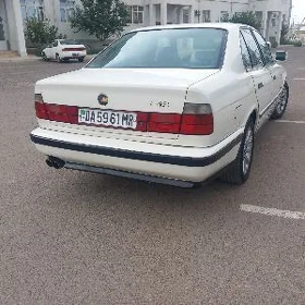 BMW 525 1990