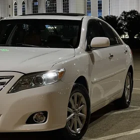 Toyota Camry 2010