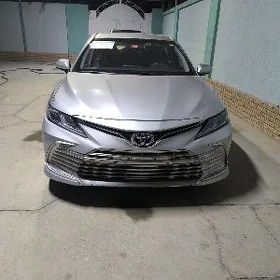 Toyota Camry 2022