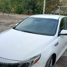 Kia Optima 2019