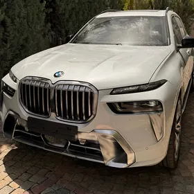BMW X7 2024
