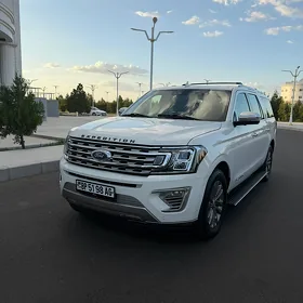Ford Expedition 2022