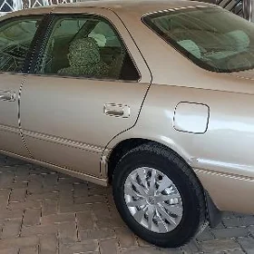 Toyota Camry 1999