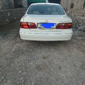 Toyota Avalon 1999