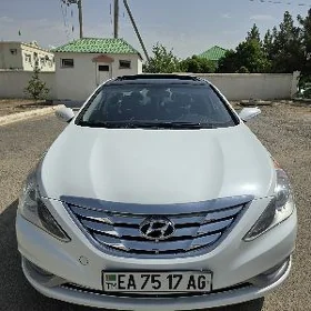 Hyundai Sonata 2012