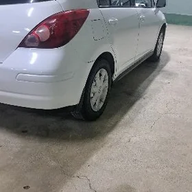 Nissan Versa 2010