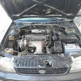 Toyota Corona 1995