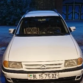 Opel Antara 1993