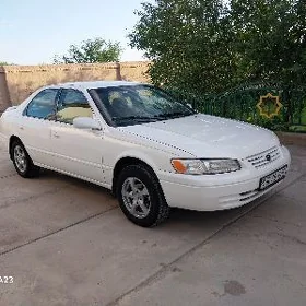 Toyota Camry 1999