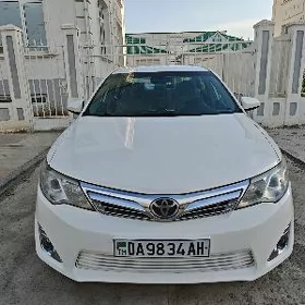 Toyota Camry 2012