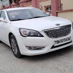 Kia Cadenza 2013