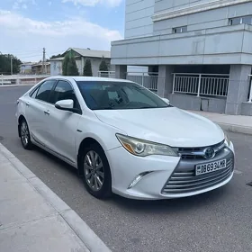 Toyota Camry 2017