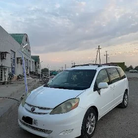 Toyota Sienna 2006