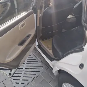 Lexus ES 300 1992