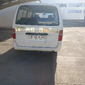 Toyota Hiace 1994