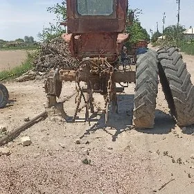MTZ T-28 1980