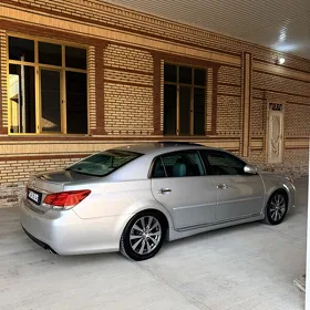Toyota Avalon 2011