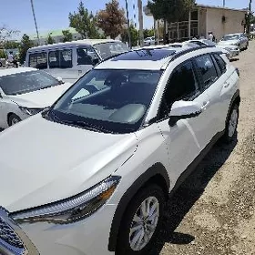 Toyota Corolla Cross 2023