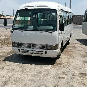 Toyota Coaster 2004