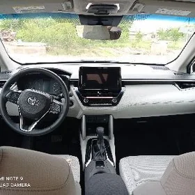 Toyota Corolla Cross 2025