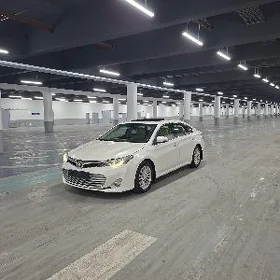 Toyota Avalon 2013