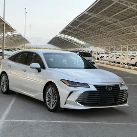Toyota Avalon 2022