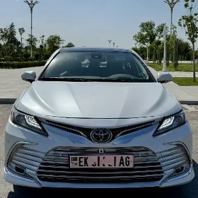 Toyota Camry 2022