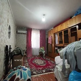 Satlyk jay 1etaž 2komnat 