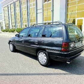 Opel Astra 1995