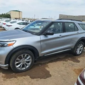 Ford Explorer 2023