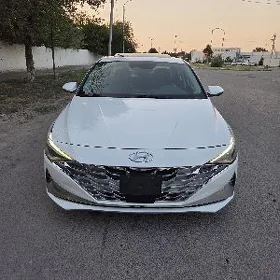 Hyundai Elantra 2021