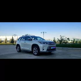 Toyota Highlander 2018